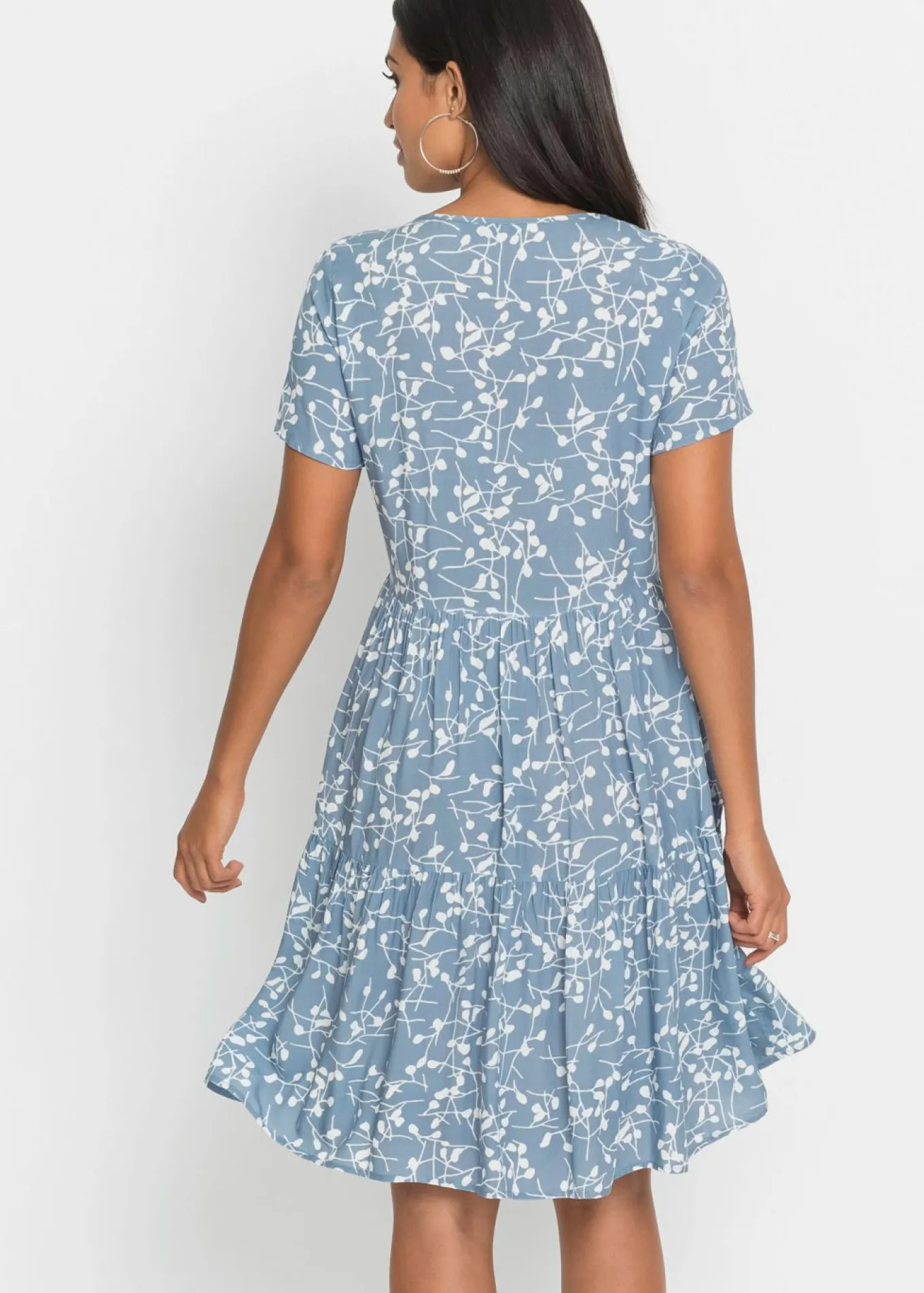 Vestido corto de viscosa fluida