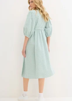 Vestido cruzado de material estructurado