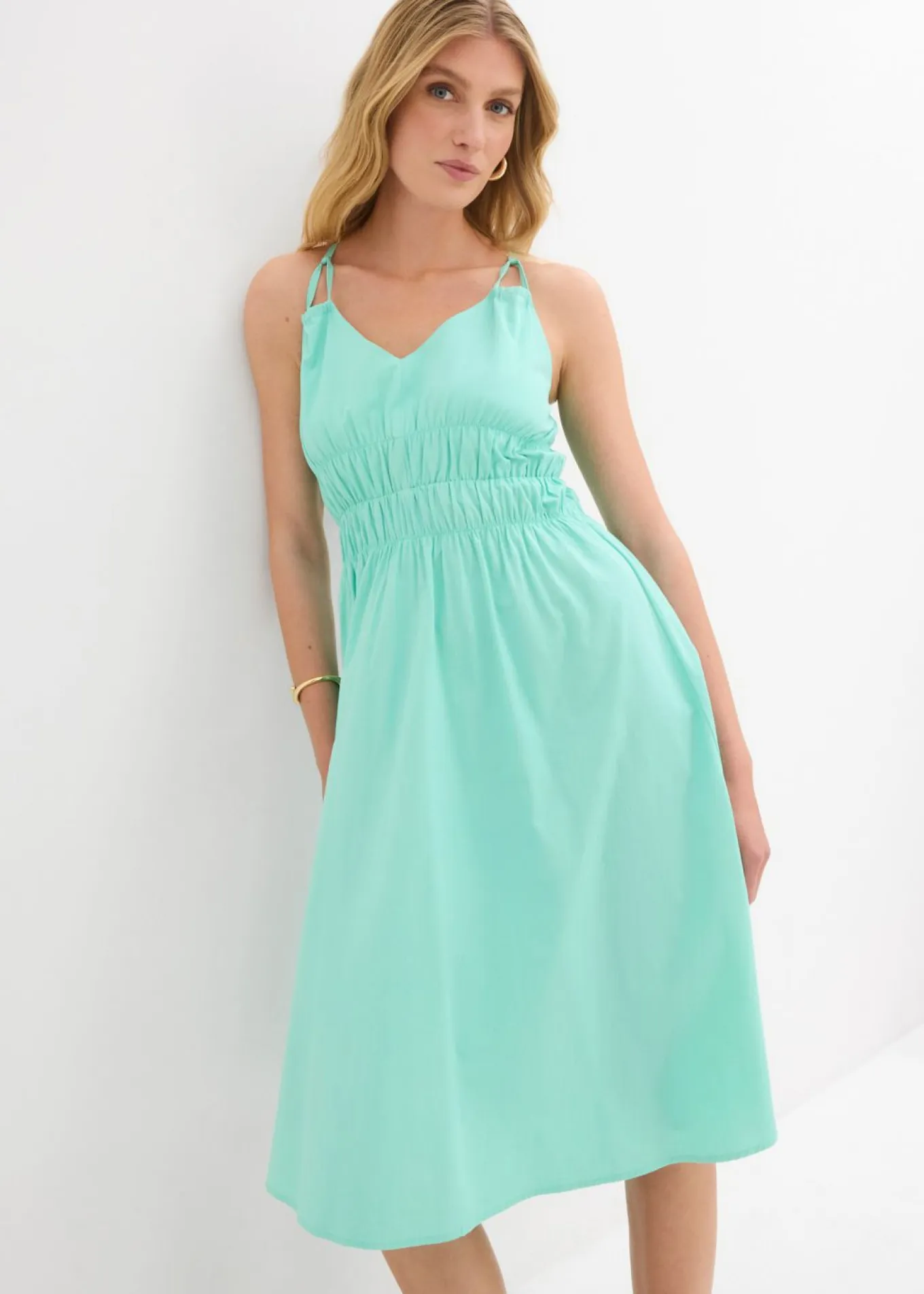 Vestido de algodón orgánico puro con tirantes