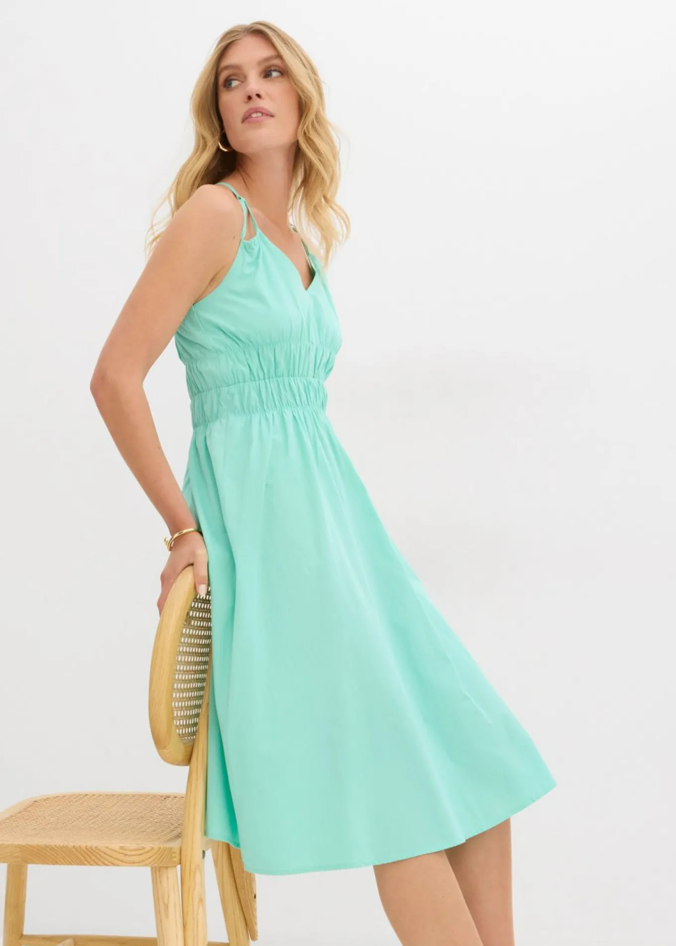 Vestido de algodón orgánico puro con tirantes