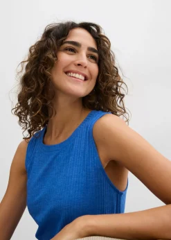 Vestido de canalé de mezcla de viscosa fluida con aberturas laterales