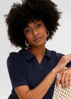Vestido de froté hasta la rodilla con cuello tipo polo