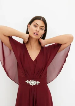 Vestido de gasa con aplicación de piedras