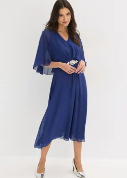 Vestido de gasa con aplicación de piedras