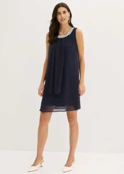 Vestido de gasa con aplicación de piedras
