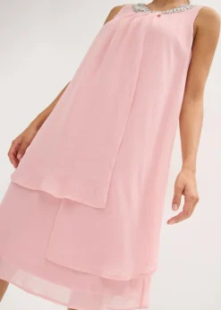 Vestido de gasa con aplicación de piedras