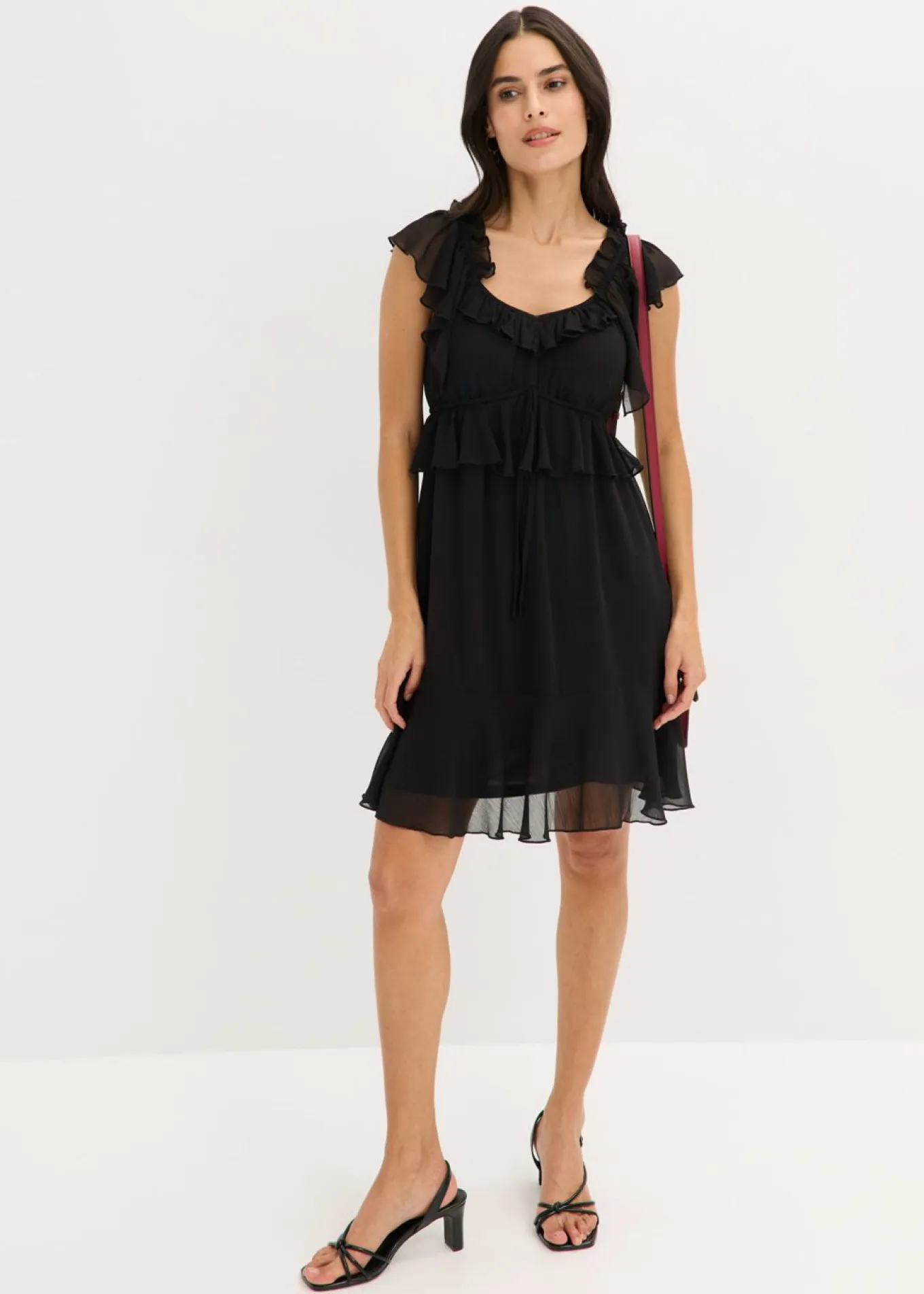Vestido de gasa con corte en A