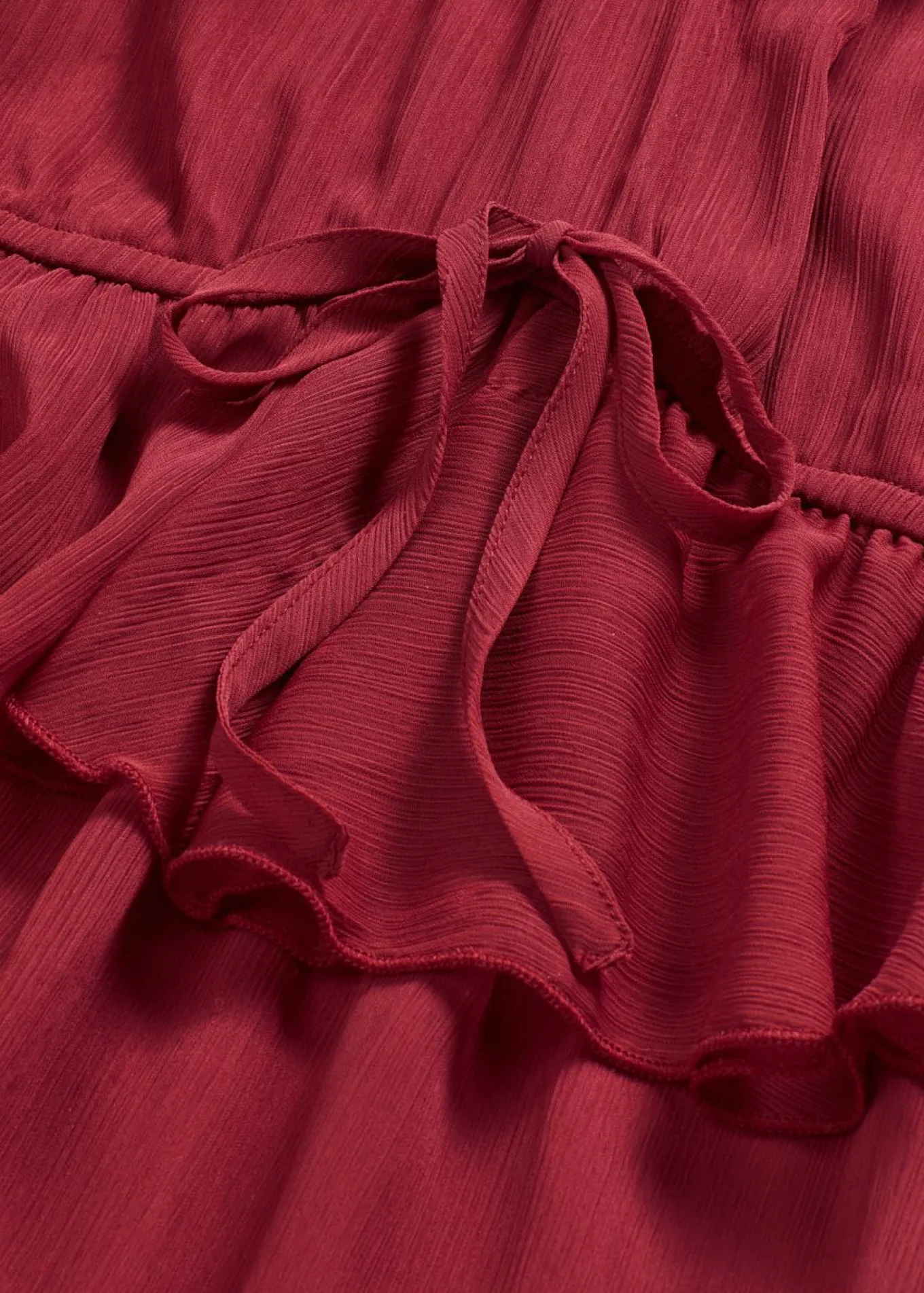 Vestido de gasa con corte en A