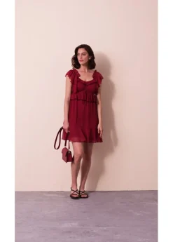 Vestido de gasa con corte en A