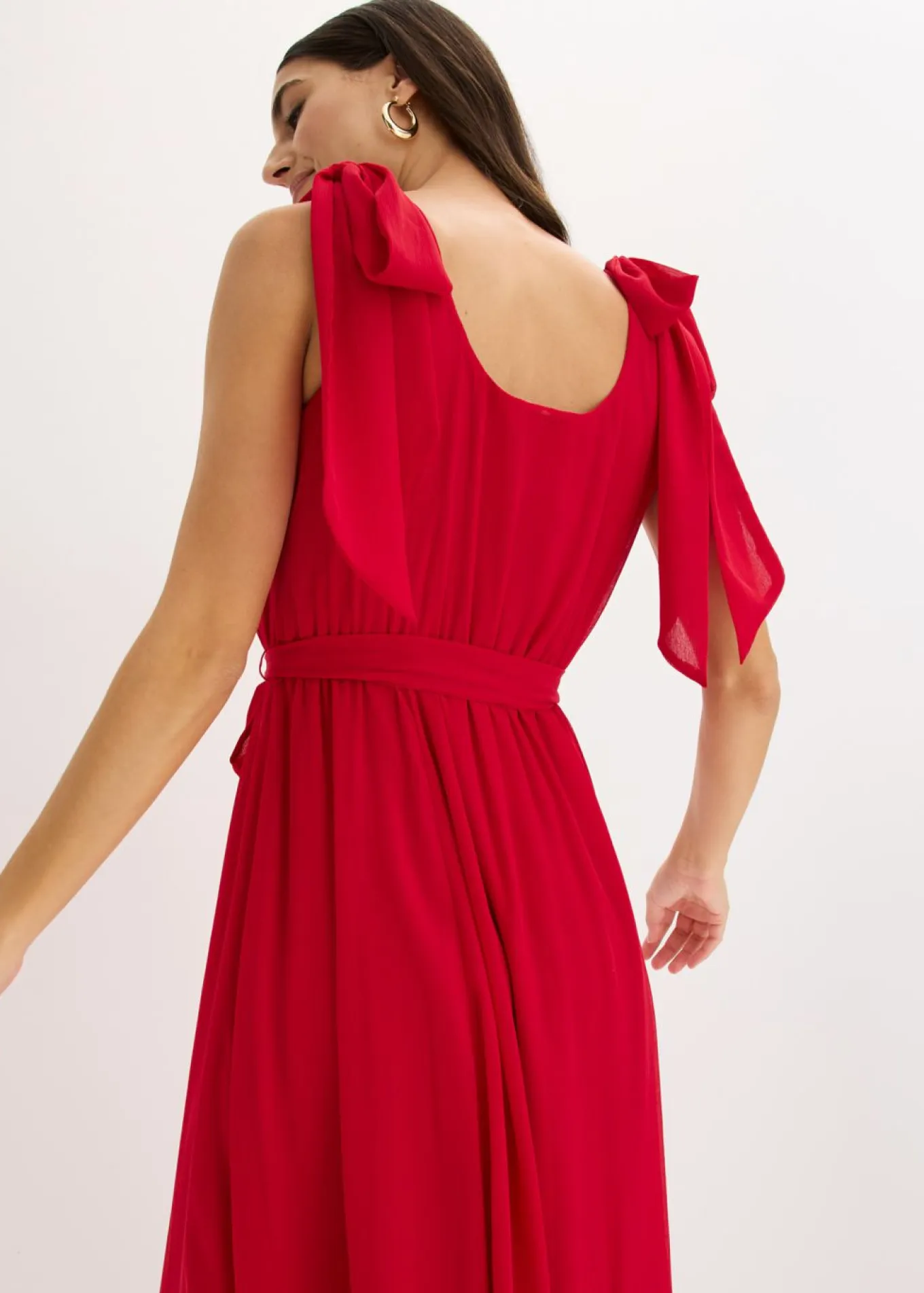Vestido de gasa con detalles de lazo