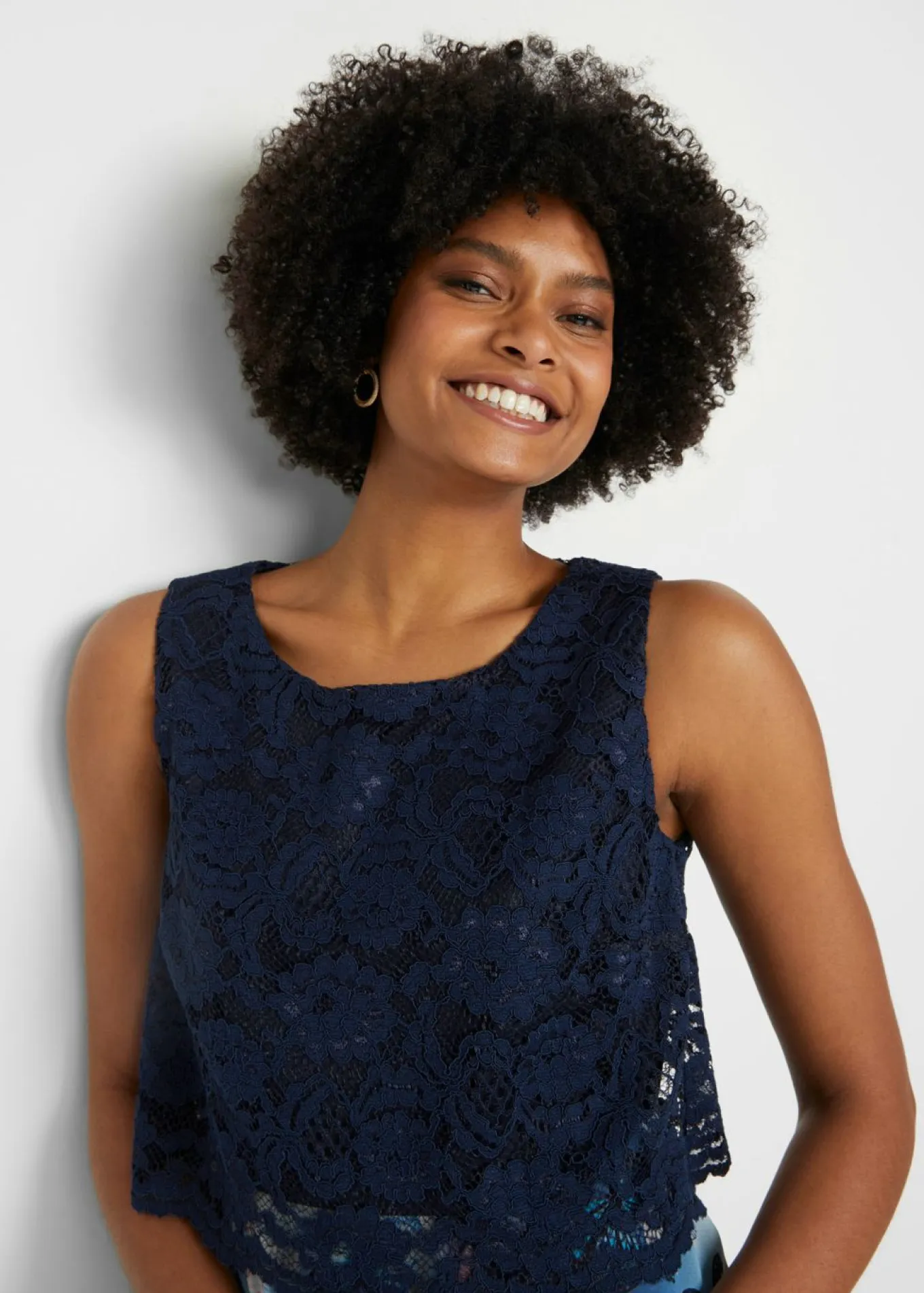 Vestido de gasa con encaje fino