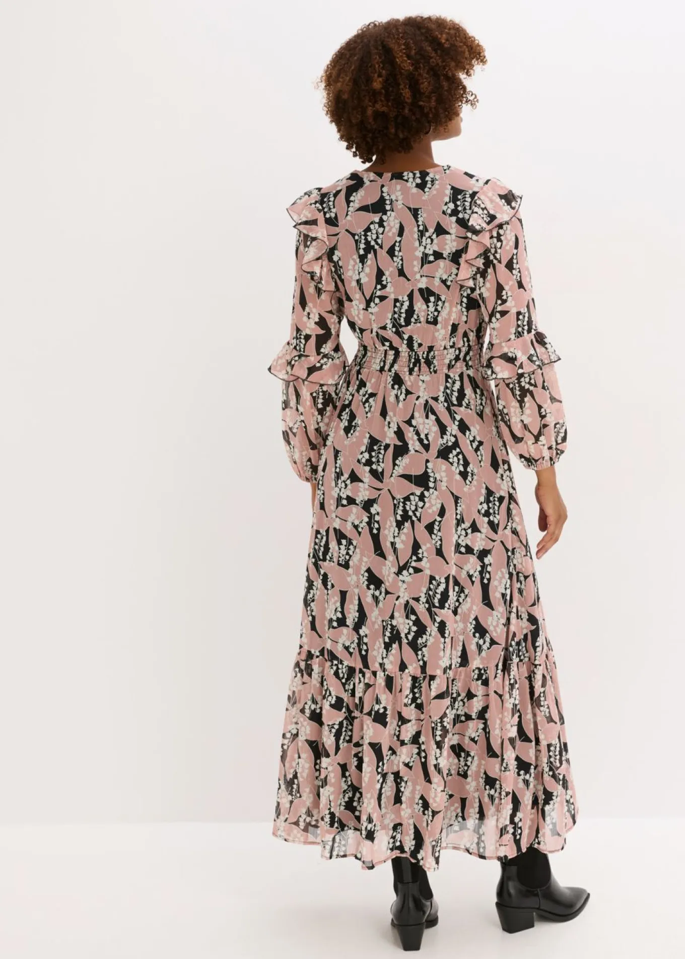 Vestido de gasa con volantes