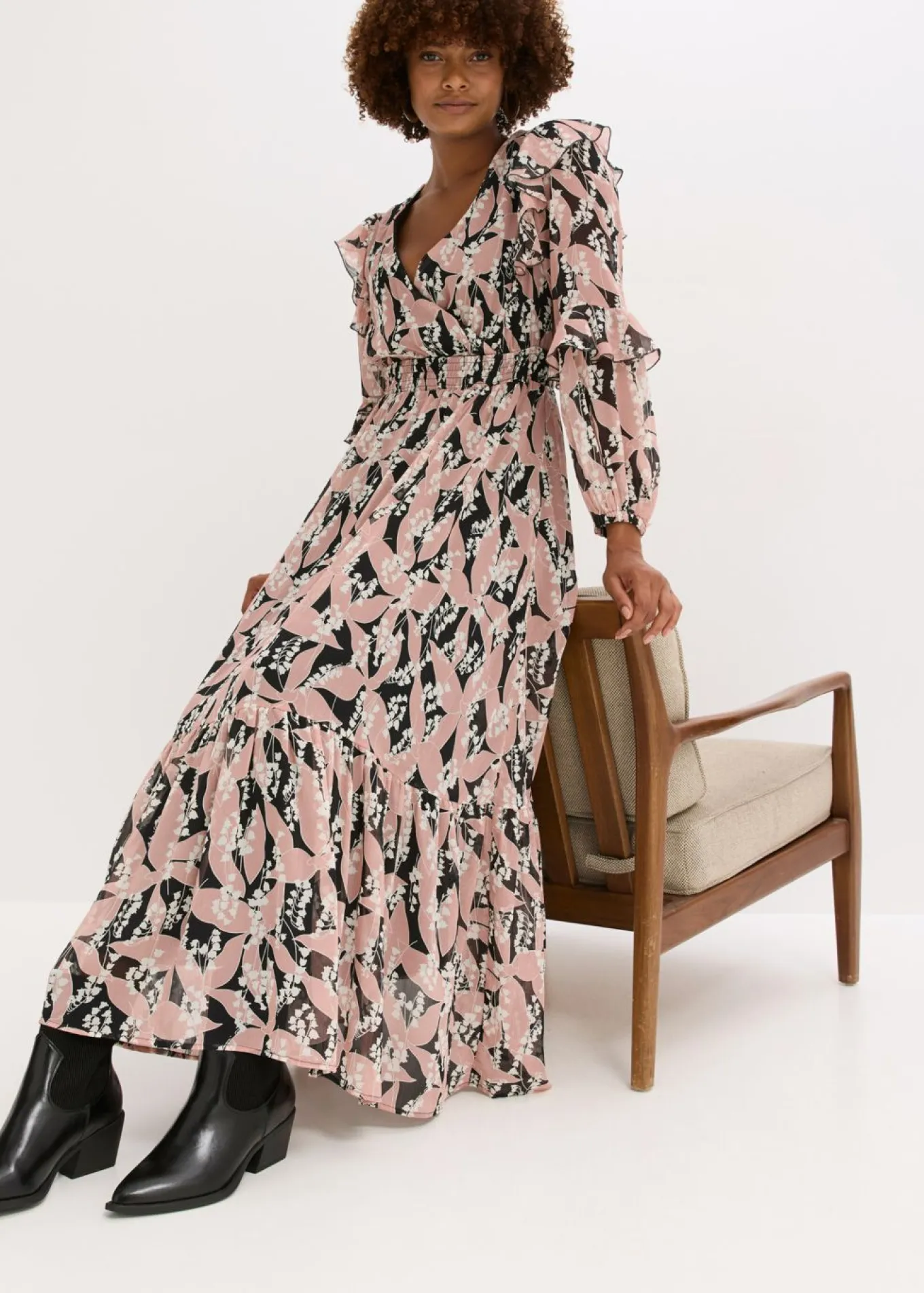 Vestido de gasa con volantes