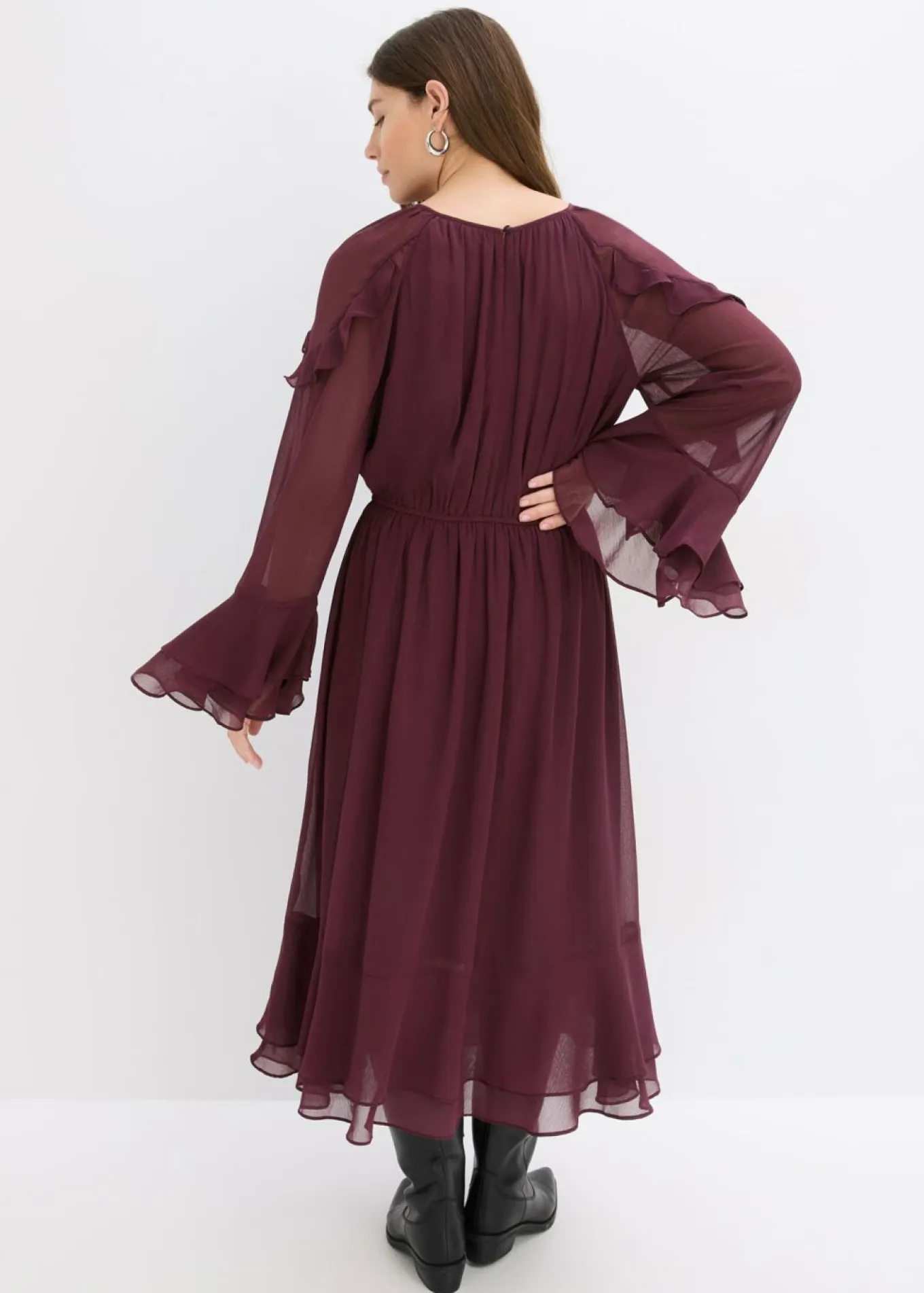 Vestido de gasa con volantes