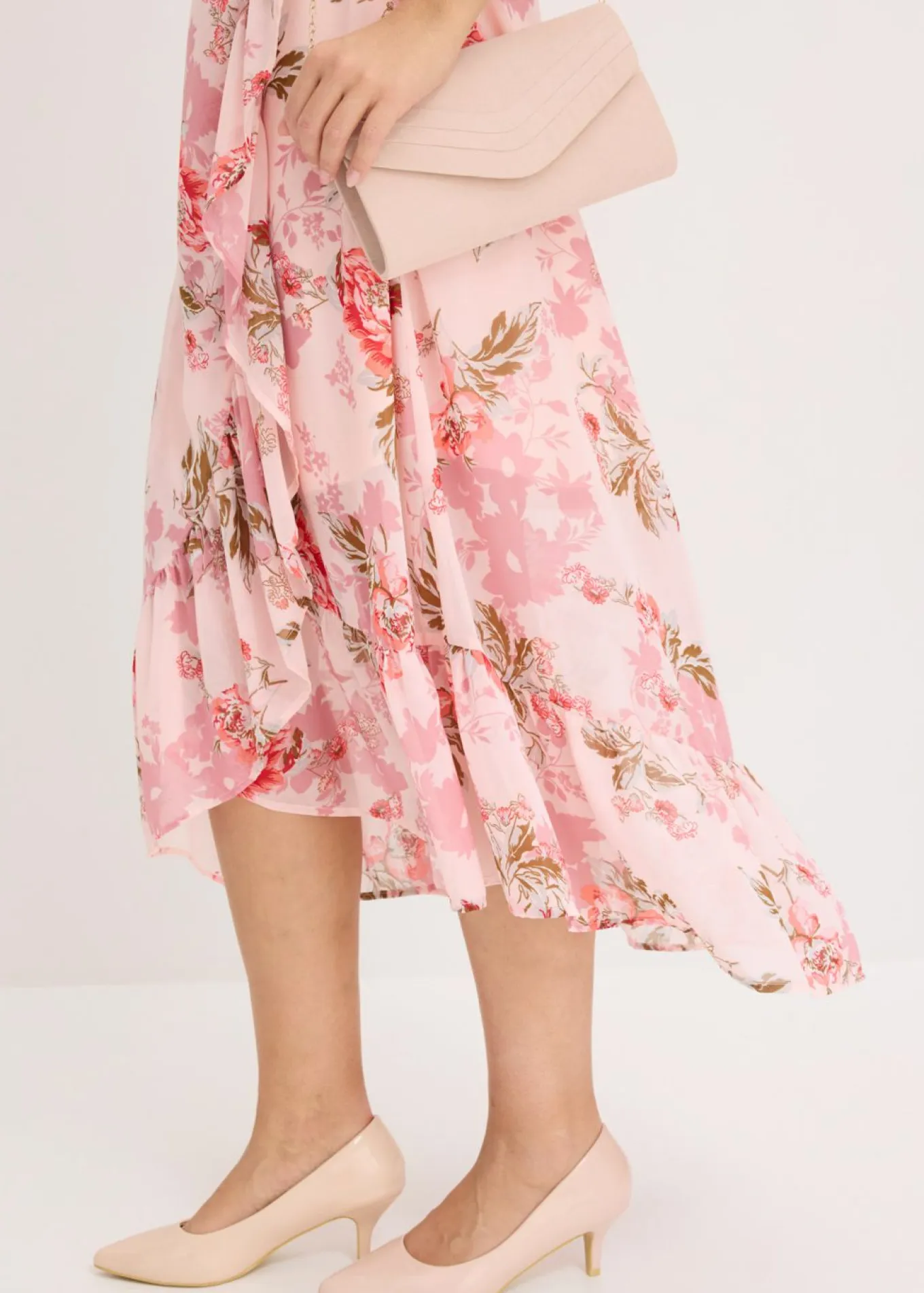 Vestido de gasa con volantes