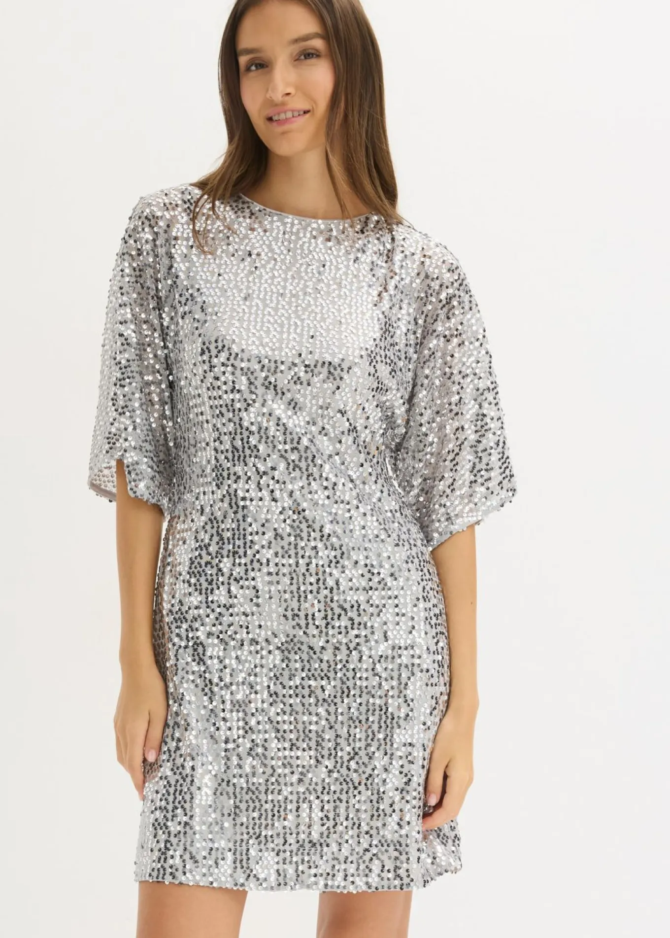 Vestido de lentejuelas con detalle de lazo
