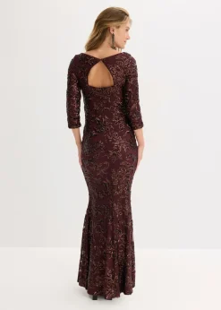 Vestido de lentejuelas con escote en la espalda