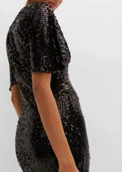 Vestido de lentejuelas con escote profundo