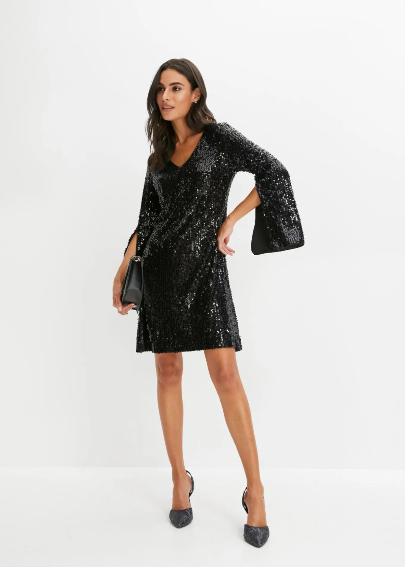 Vestido de lentejuelas con mangas de trompeta