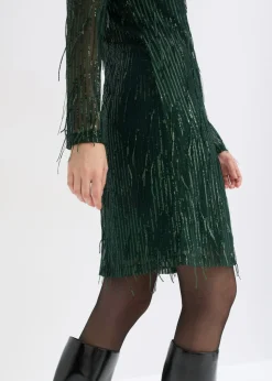 Vestido de lentejuelas con flecos