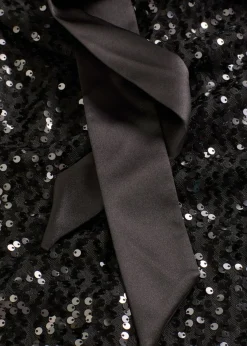 Vestido de lentejuelas con detalle de lazo