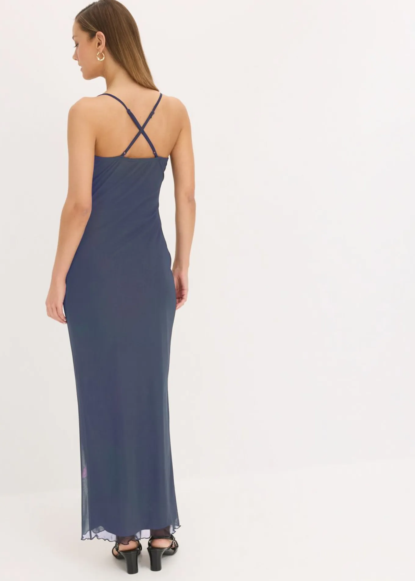 Vestido de malla fina con tirantes