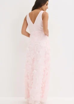 Vestido de noche con detalle de encaje deshilachado