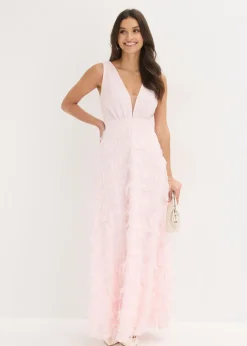 Vestido de noche con detalle de encaje deshilachado
