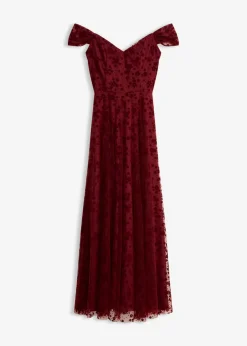 Vestido de noche con un elegante bordado floral