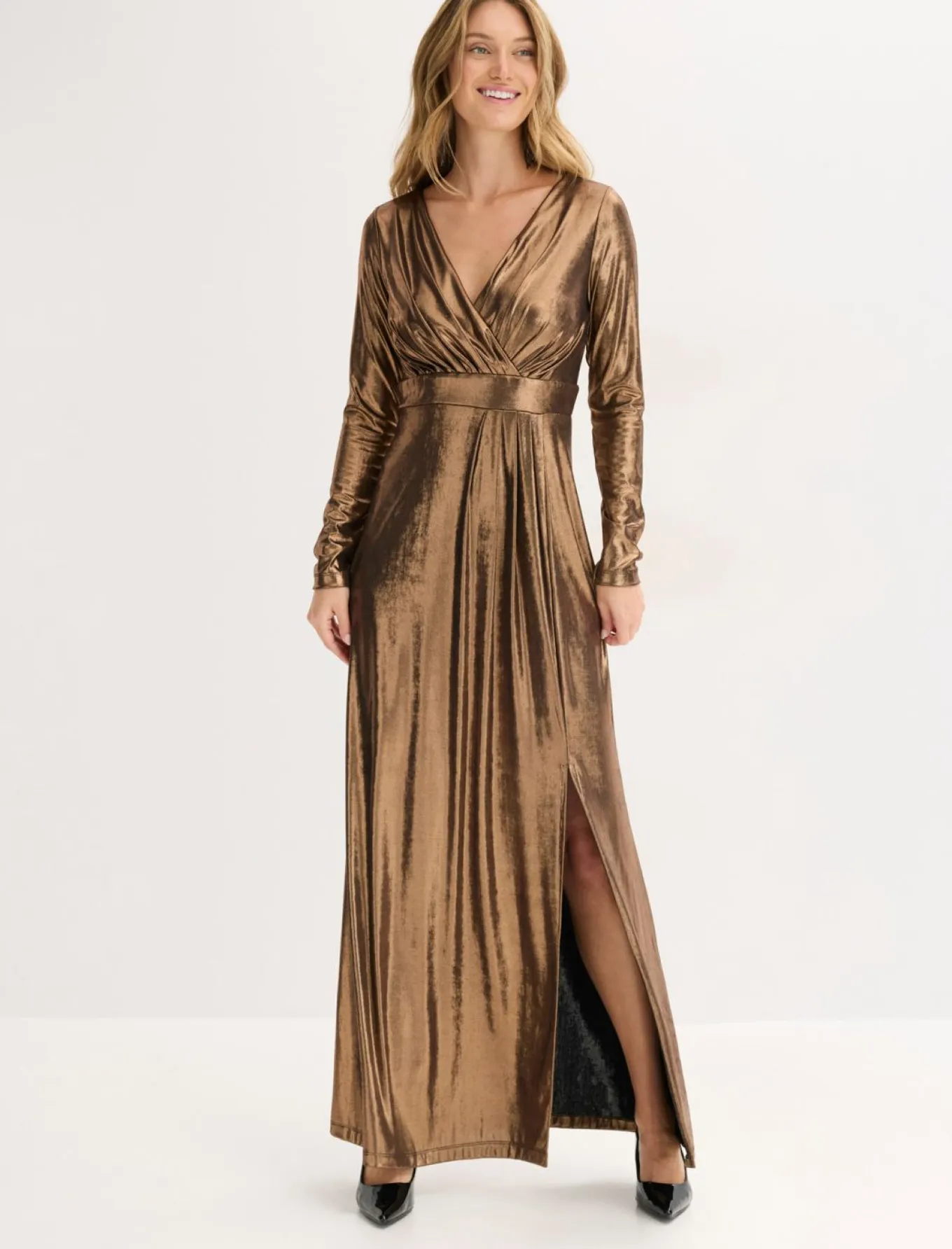 Vestido de noche de punto fino con brillo