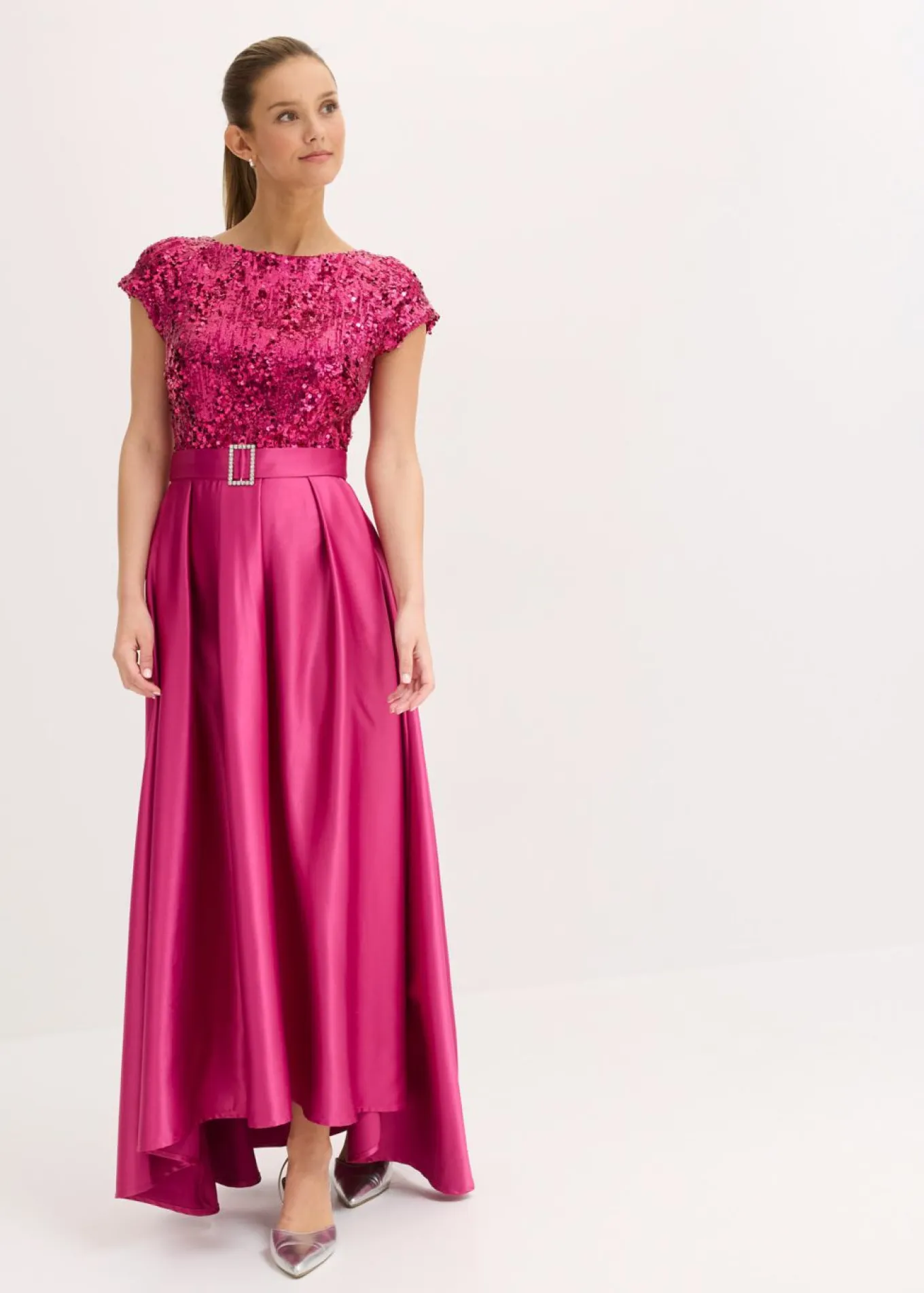 Vestido de noche de satén brillante con lentejuelas