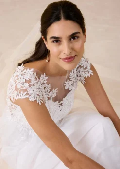 Vestido de novia de tul con encaje