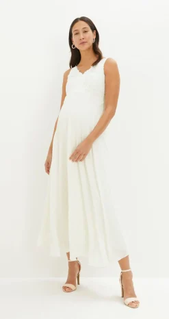 Vestido de novia premamá con encaje
