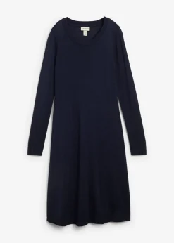 Vestido de punto acampanado