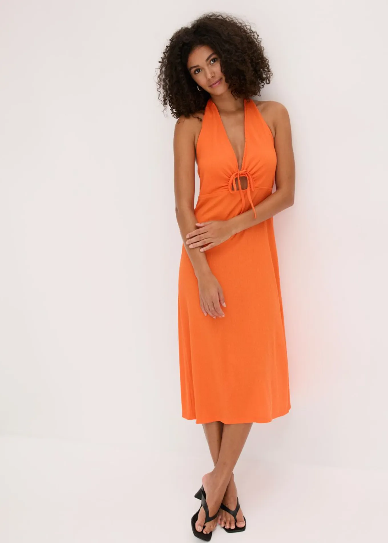 Vestido de punto con aberturas