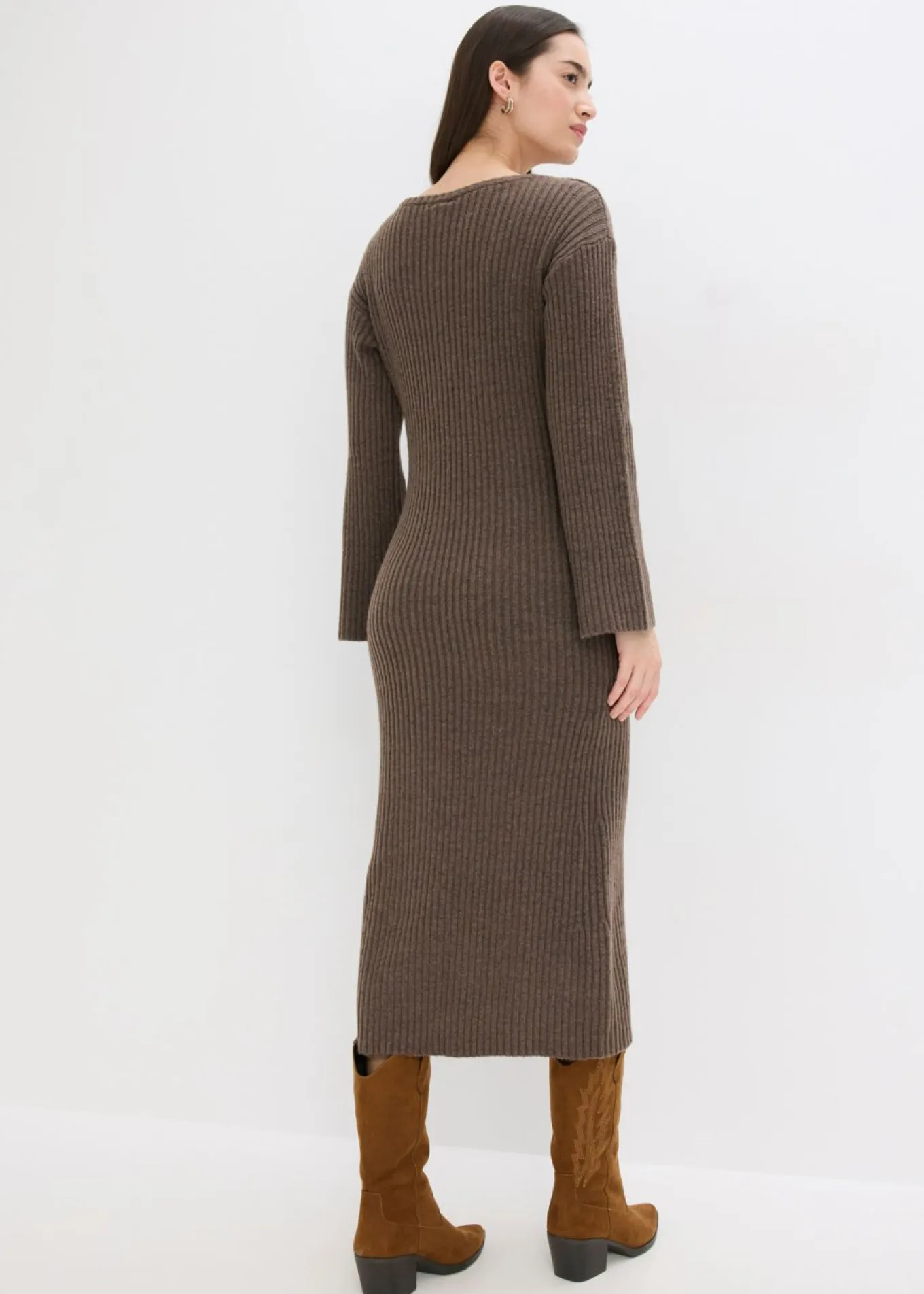 Vestido de punto con abertura