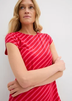 Vestido de punto con ajuste favorecedor
