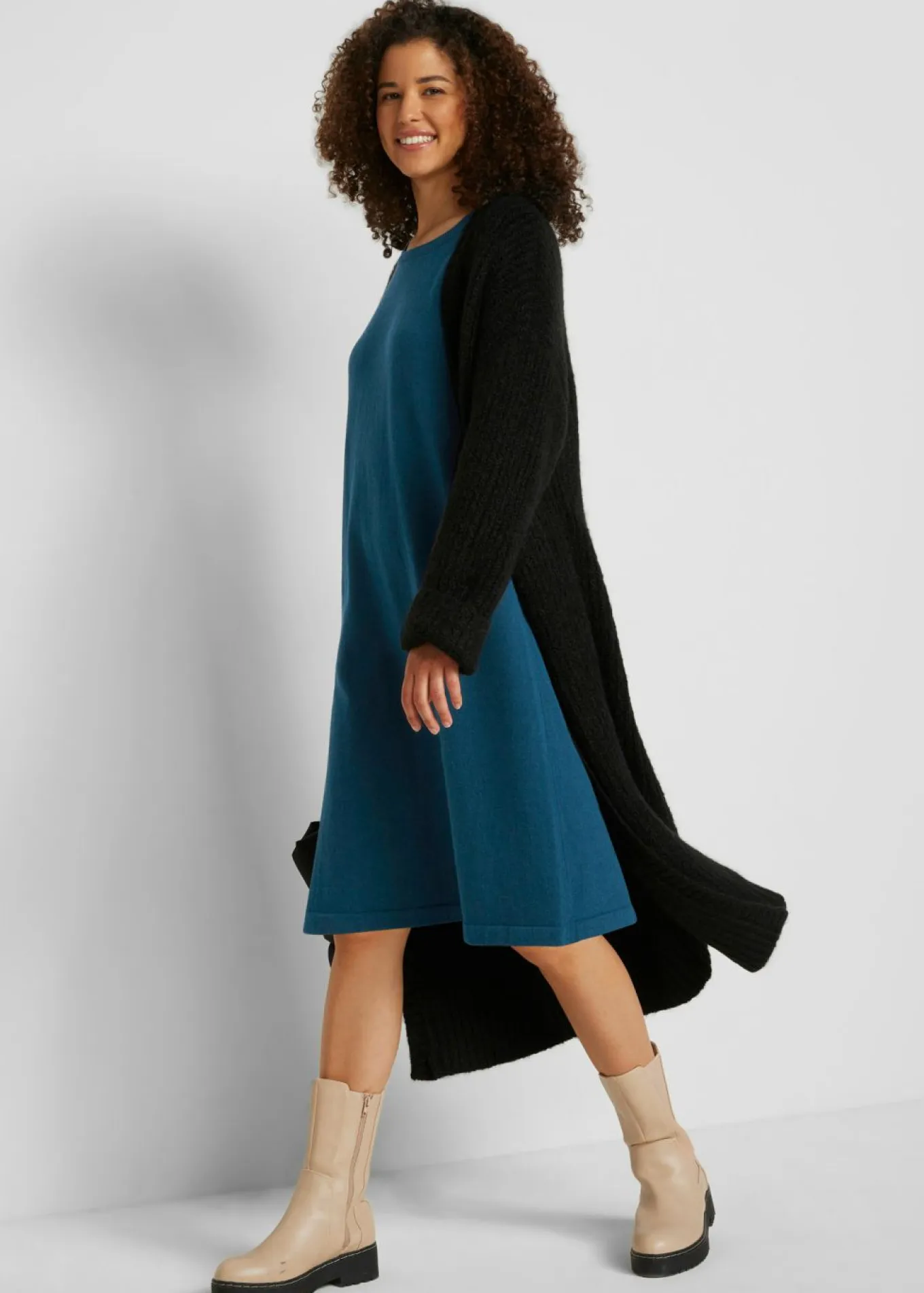 Vestido de punto con algodón reciclado