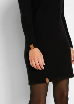 Vestido de punto con capucha