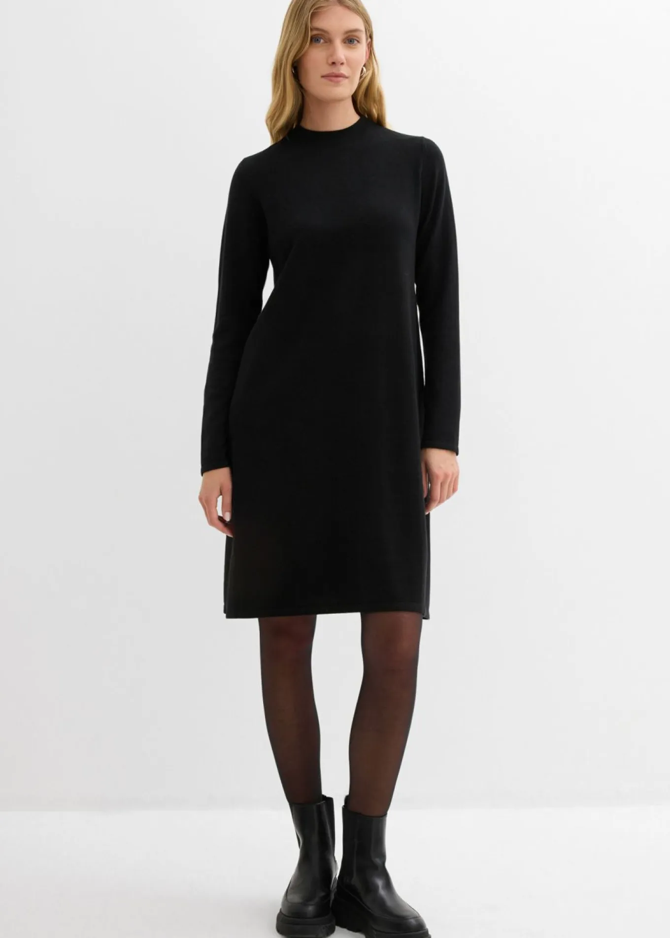 Vestido de punto con corte en A
