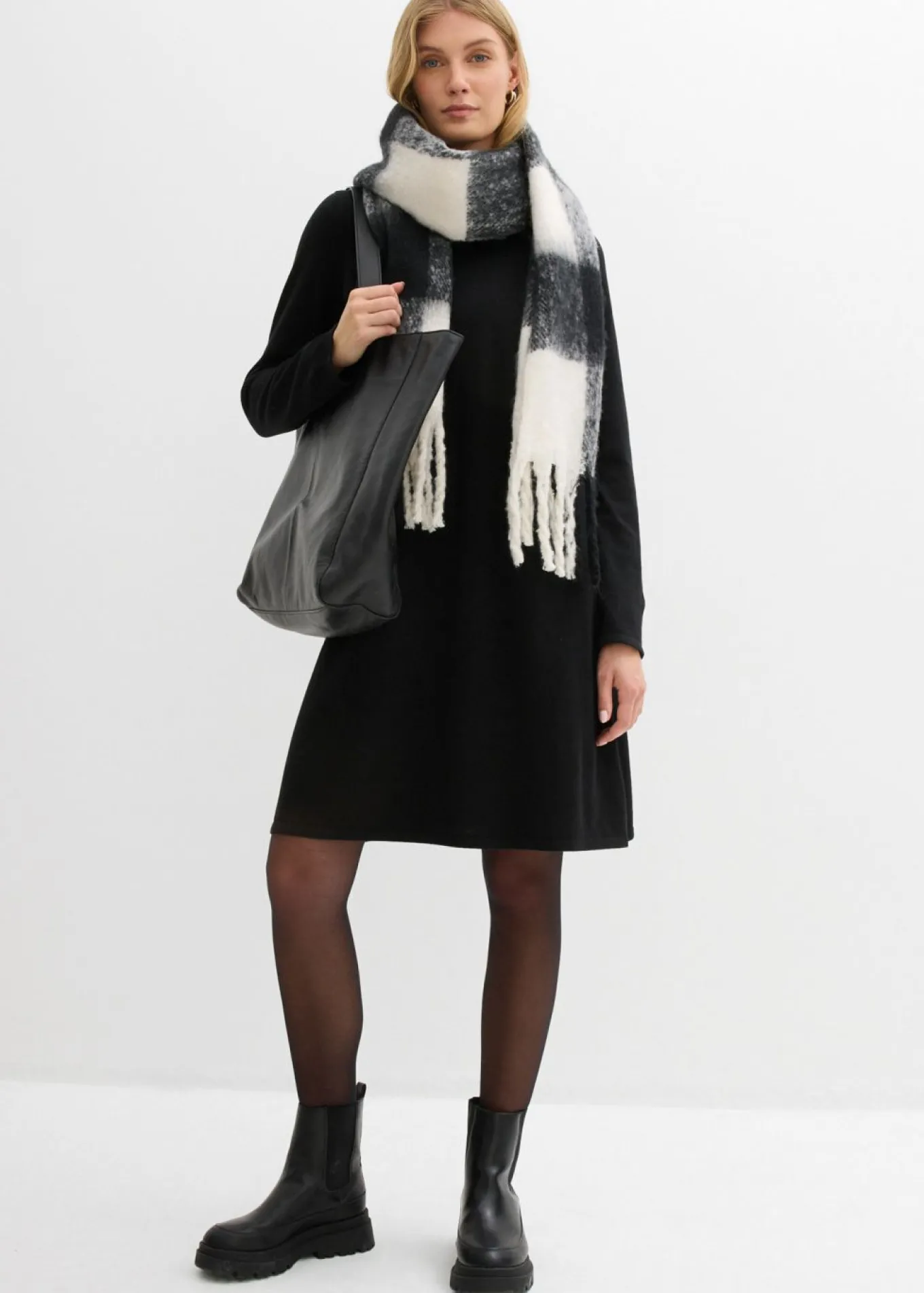 Vestido de punto con corte en A