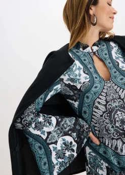 Vestido de punto con cuello alto y mangas con volantes