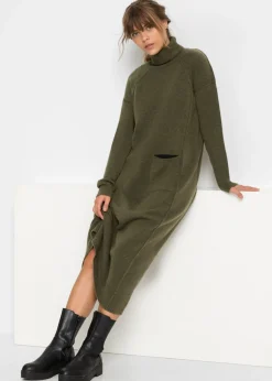 Vestido de punto con cuello vuelto
