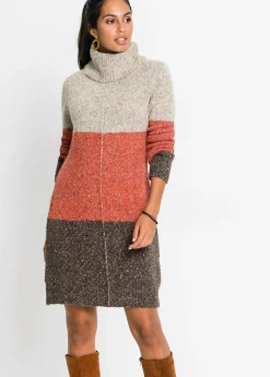Vestido de punto con cuello vuelto