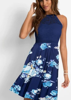 Vestido de punto con encaje