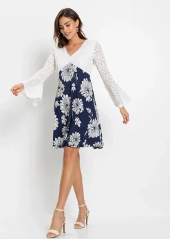 Vestido de punto con encaje