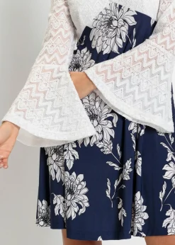 Vestido de punto con encaje