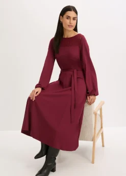 Vestido de punto con encaje