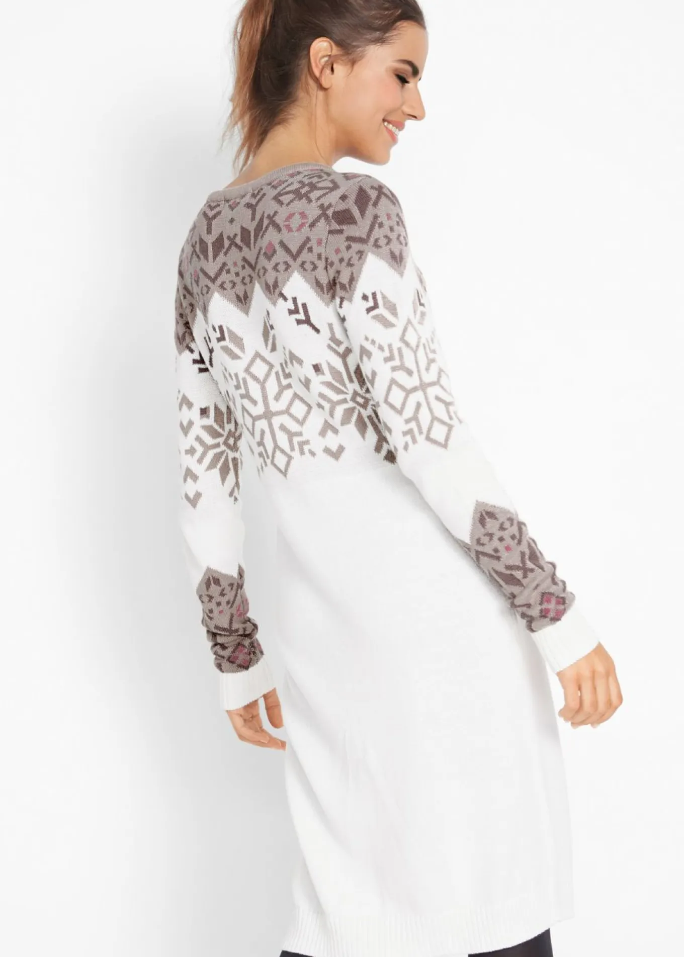 Vestido de punto con estampado invernal