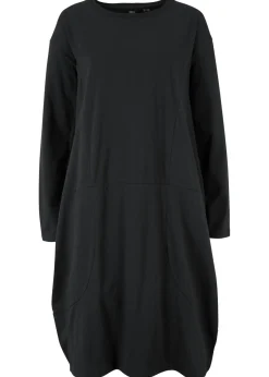 Vestido de punto con forma en O